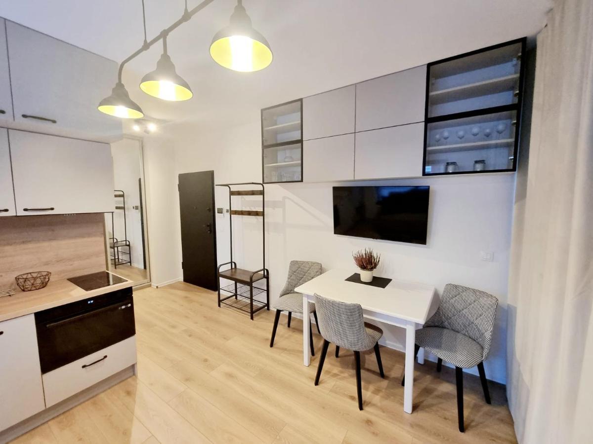 Doki Living Apartament 55 Gdansk Exterior foto